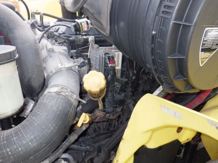 2016-international-8600-image-18