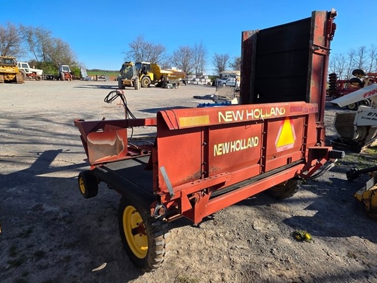 new-holland-166-image-4