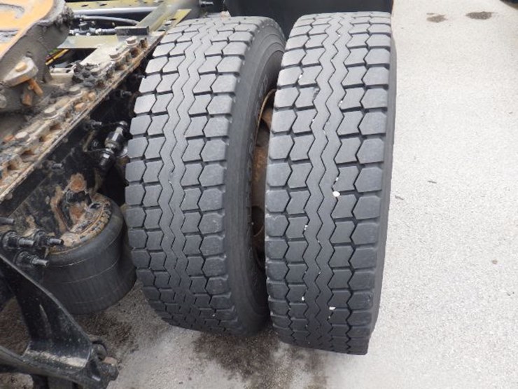 2016-international-8600-image-6