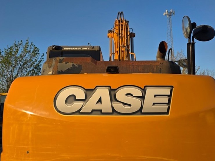 2014-case-cx160c-image-31