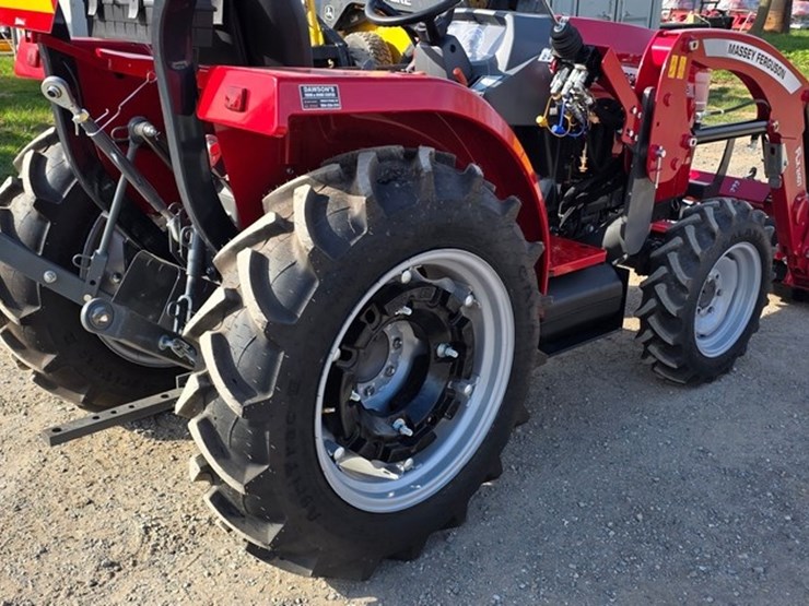 2022-massey-ferguson-1825e-image-18