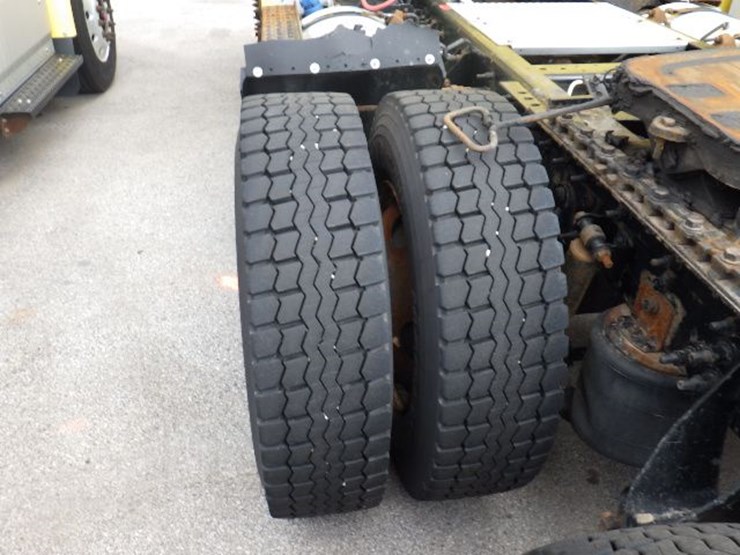 2016-international-8600-image-14