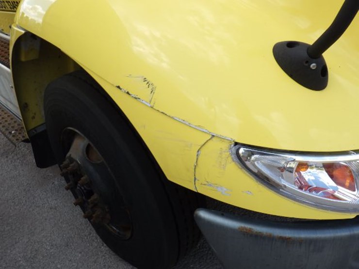 2016-international-8600-image-4