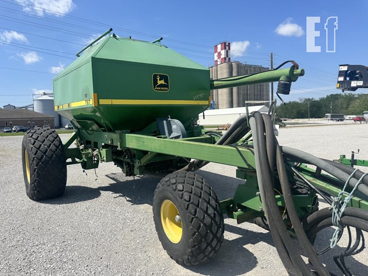 john-deere-787-image-3