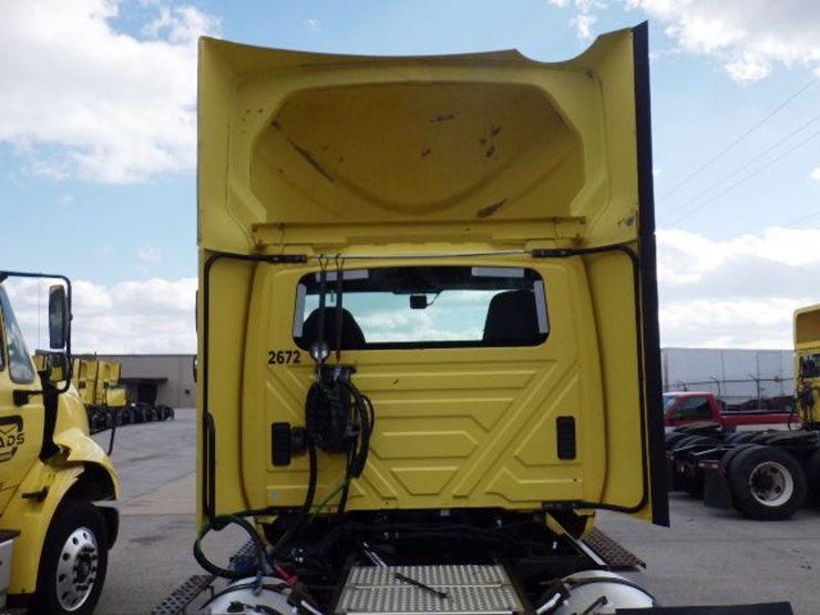 2016-international-8600-image-10