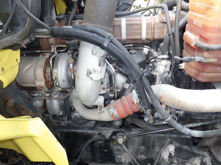 2016-international-8600-image-21