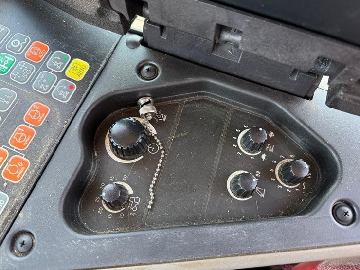 2020-case-ih-2020-image-43