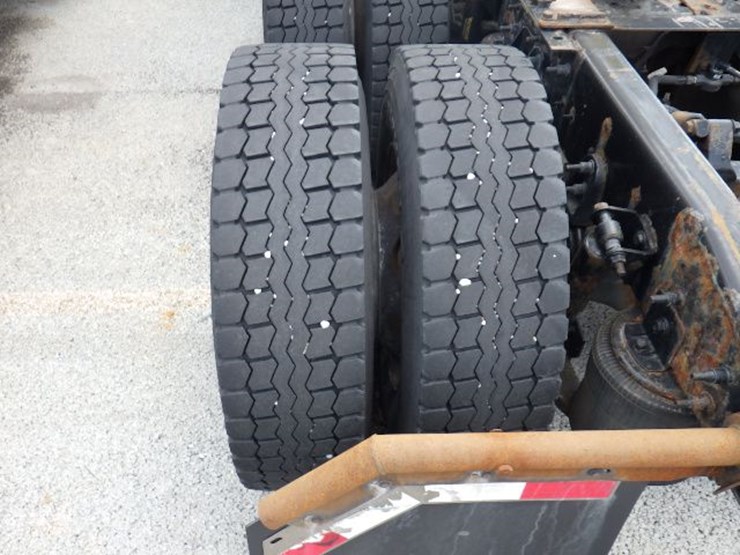 2016-international-8600-image-12