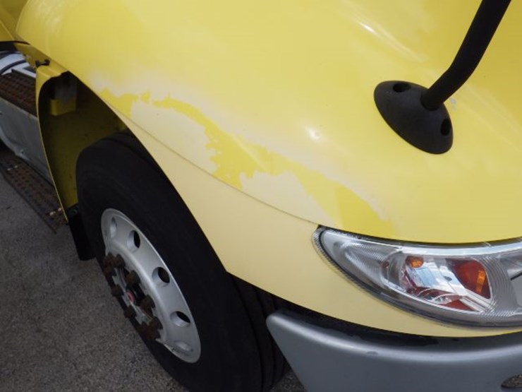 2016-international-8600-image-4