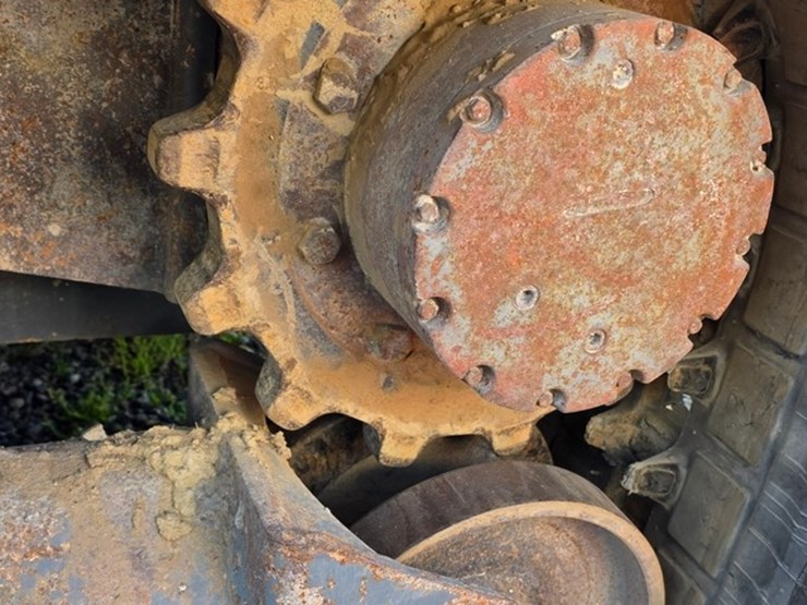 takeuchi-tl12-image-30