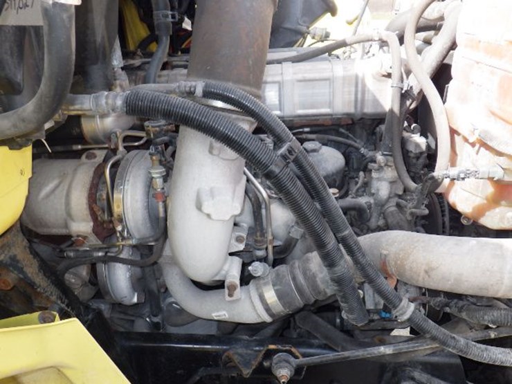 2016-international-8600-image-23