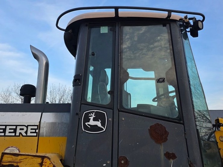 2012-deere-444k-image-30