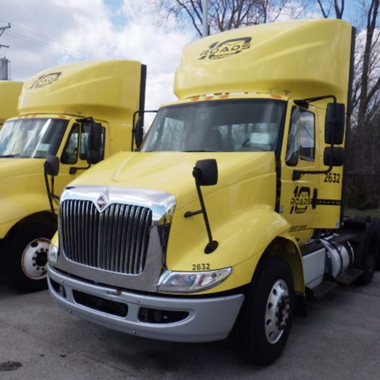 2016 INTERNATIONAL 8600