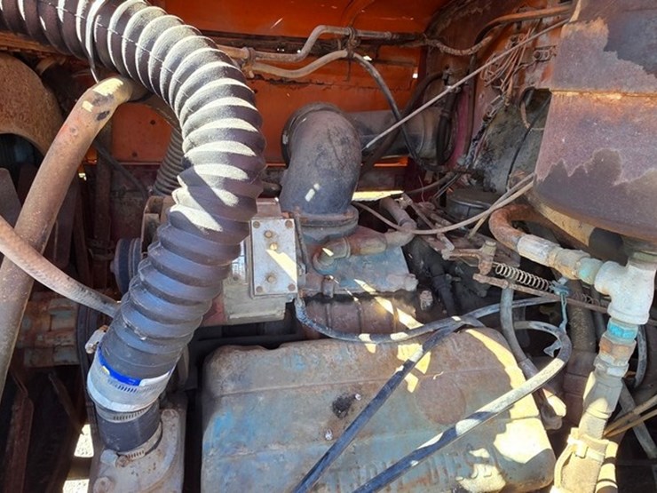 1974-white-construcktor-image-39