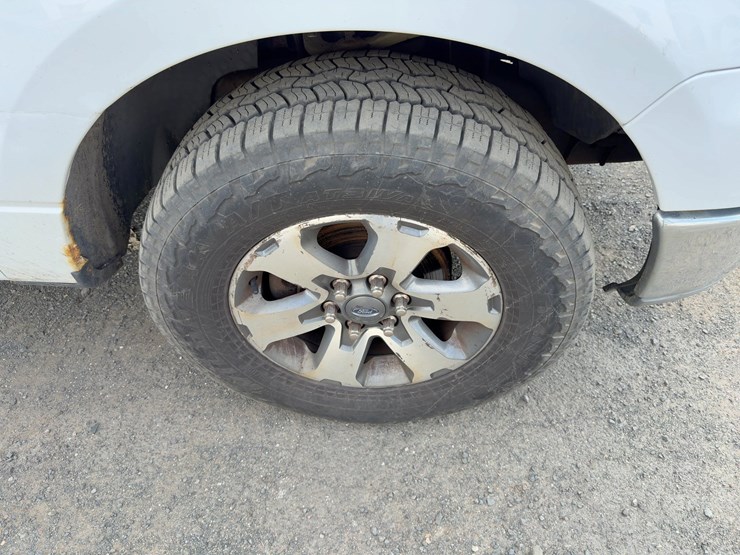 2004-ford-f150-xl-image-8