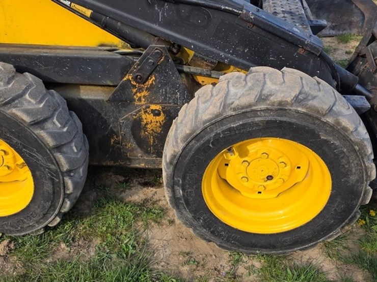 1988-new-holland-l555-image-10