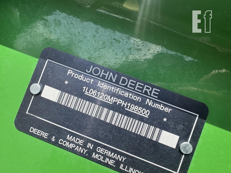 2023-john-deere-6120m-image-4