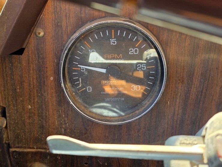 1974-white-construcktor-image-47