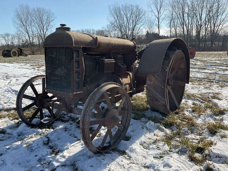 fordson-ladder-side-radiator-image-4
