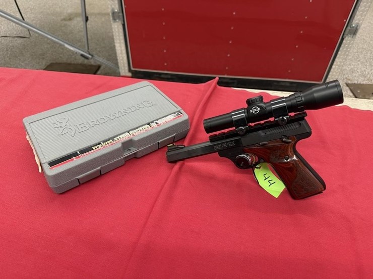 browning-buckmark-.22-lr-pistol-image-1