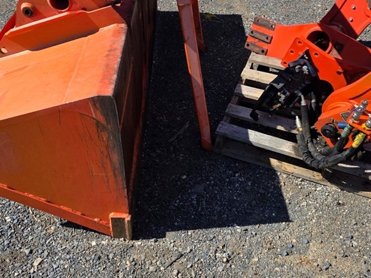 kubota-la1953-image-6