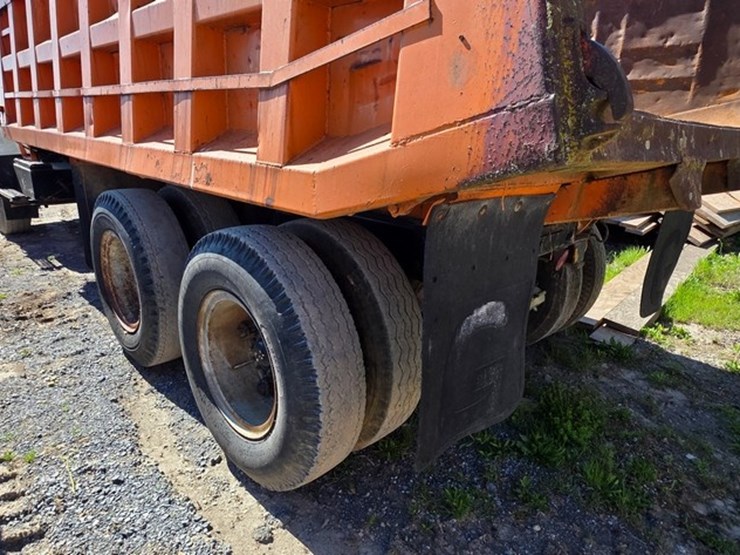 1974-white-construcktor-image-15