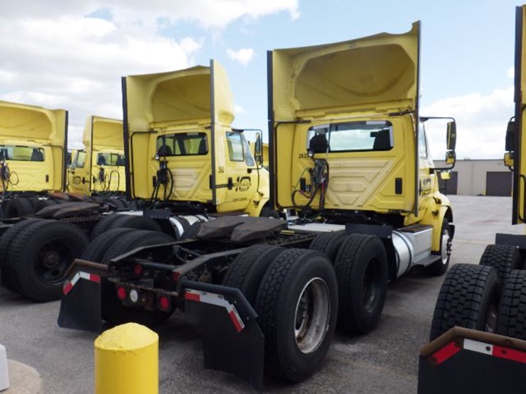 2016-international-8600-image-8