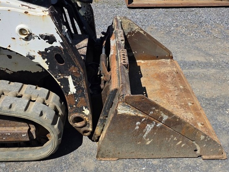 2015-bobcat-t450-image-8