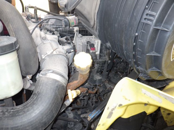 2016-international-8600-image-17