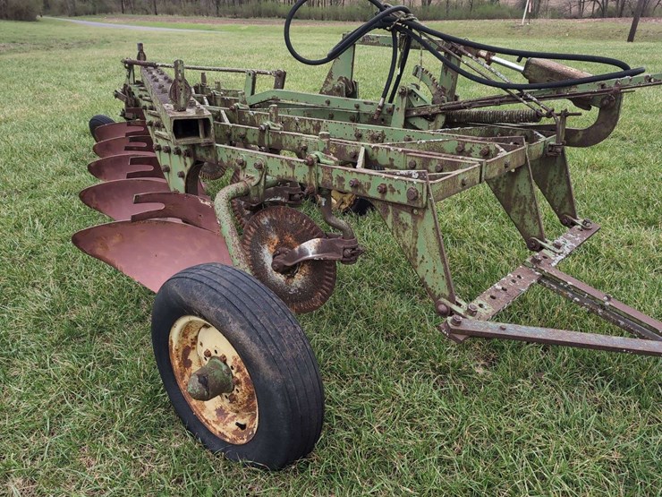tractor-plow-attachment-image-3