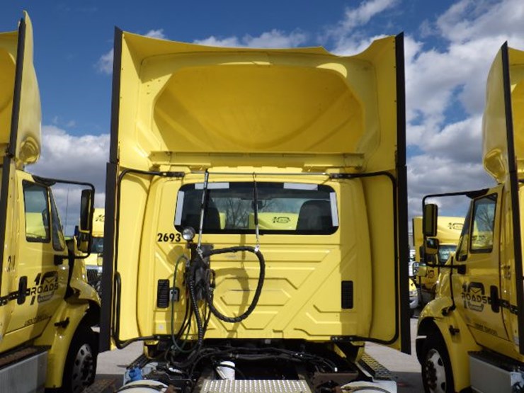 2016-international-8600-image-10