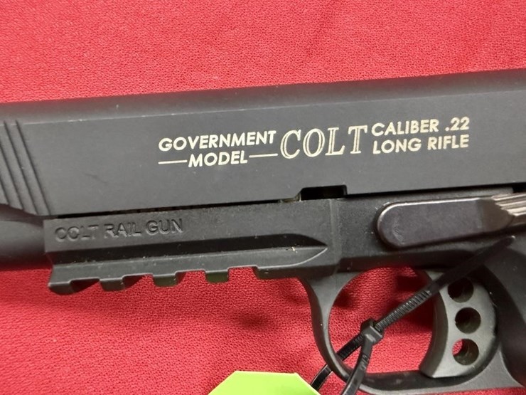 colt-rail-gun-.22-lr-pistol-image-2