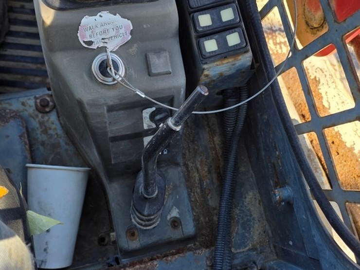 takeuchi-tl12-image-50