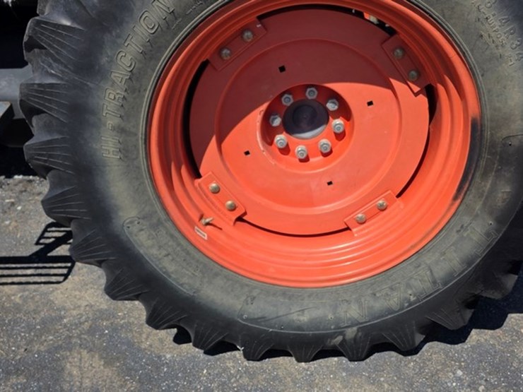 kubota-m110-image-24