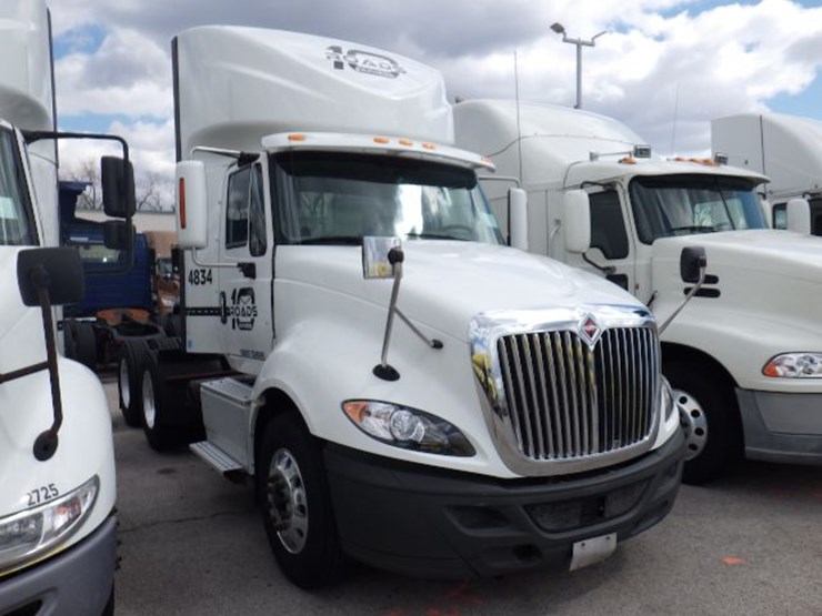 2016-international-prostar-image-3