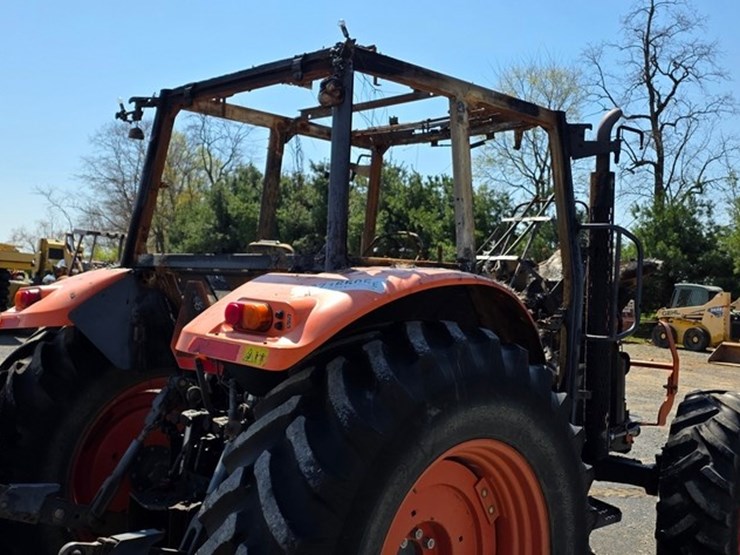 kubota-m110-image-18