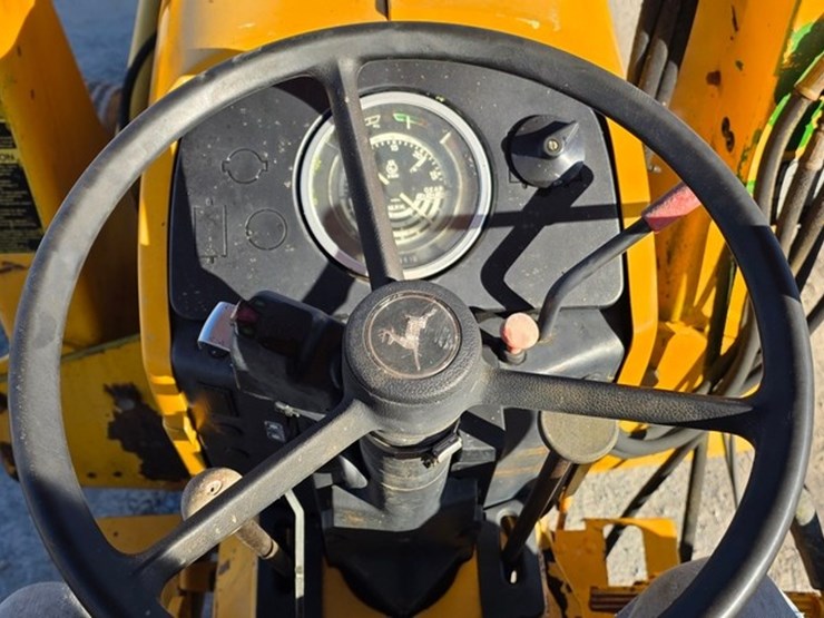 john-deere-2355-image-47