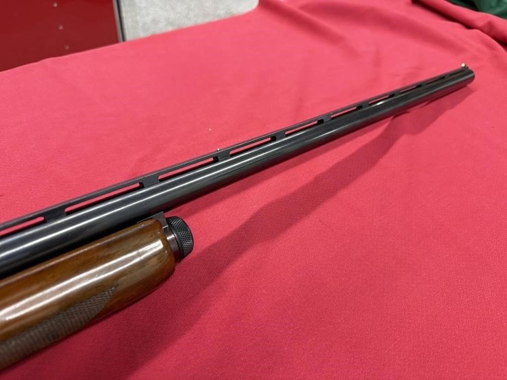 remington-wingmaster-870tb-12-gauge-shotgun-image-3