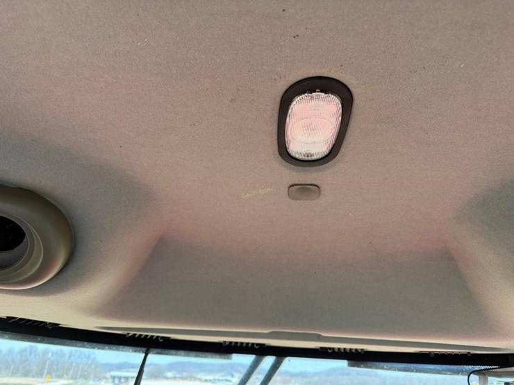 2015-case-ih-wd2504-image-30