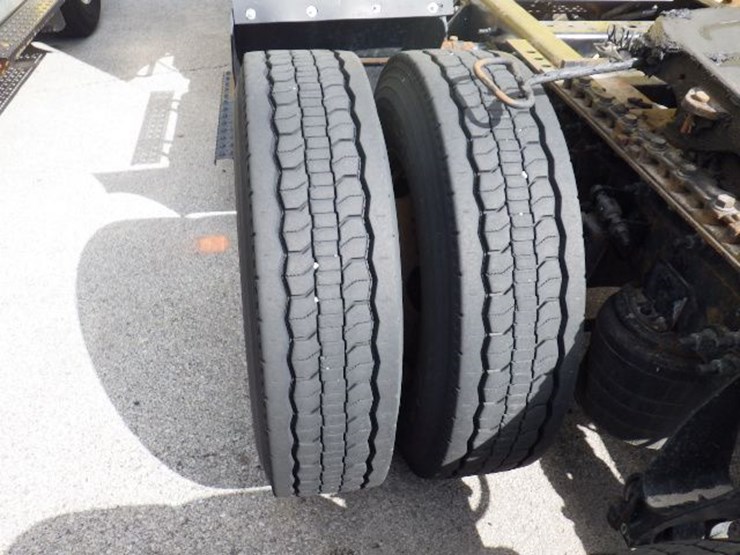 2016-international-8600-image-12