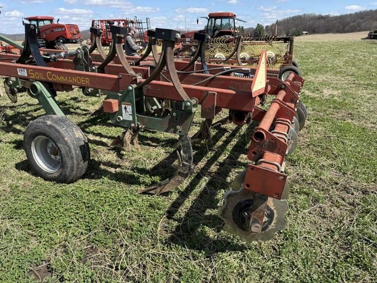 brillion-soil-commander-7-shank-deep-ripper-image-14