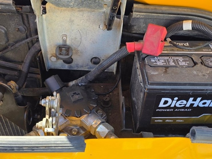 2021-jcb-35z-1-image-50