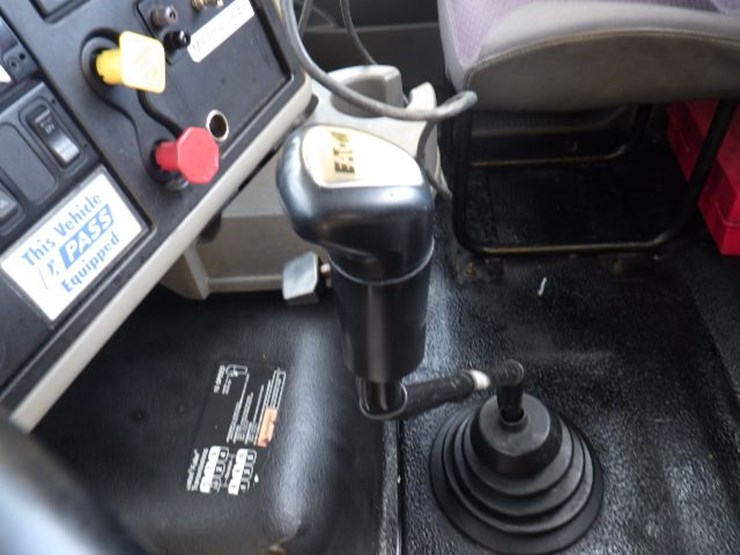 2016-international-8600-image-15