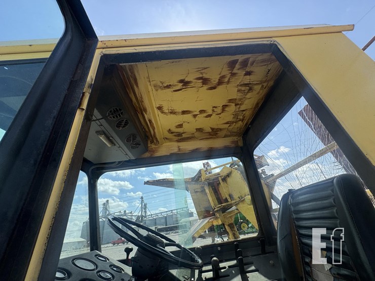 new-holland-1069-image-20