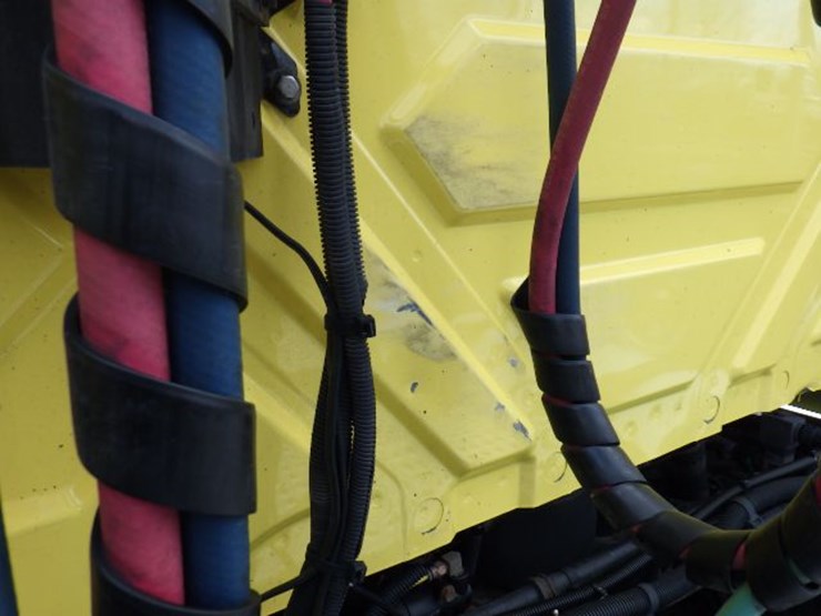 2016-international-8600-image-14