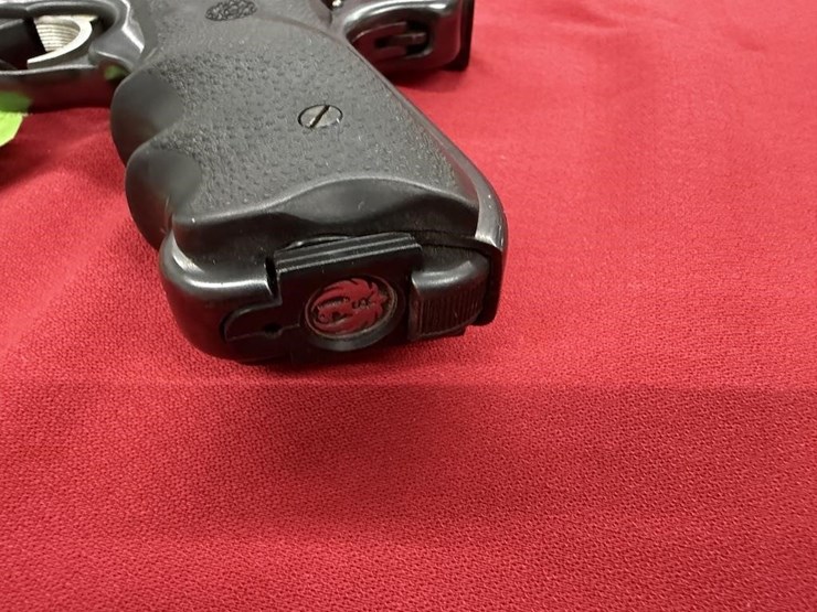 ruger-mark-ii-.22-lr-pistol-image-5