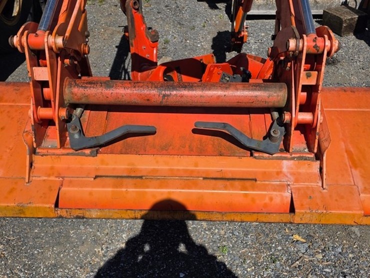 kubota-la1953-image-17