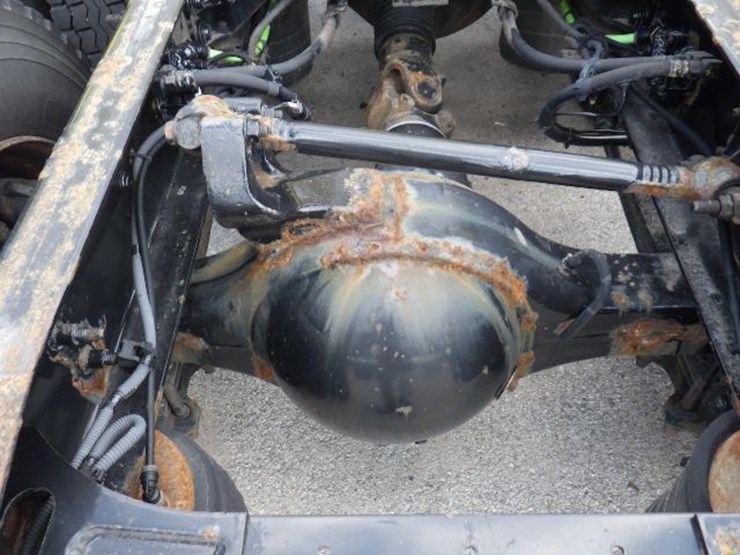 2016-international-8600-image-9