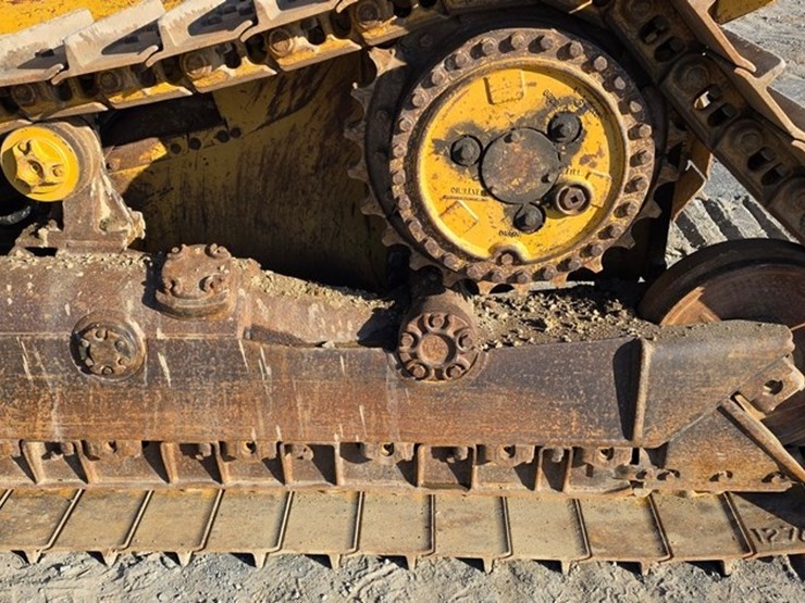 1997-caterpillar-d4h-image-18