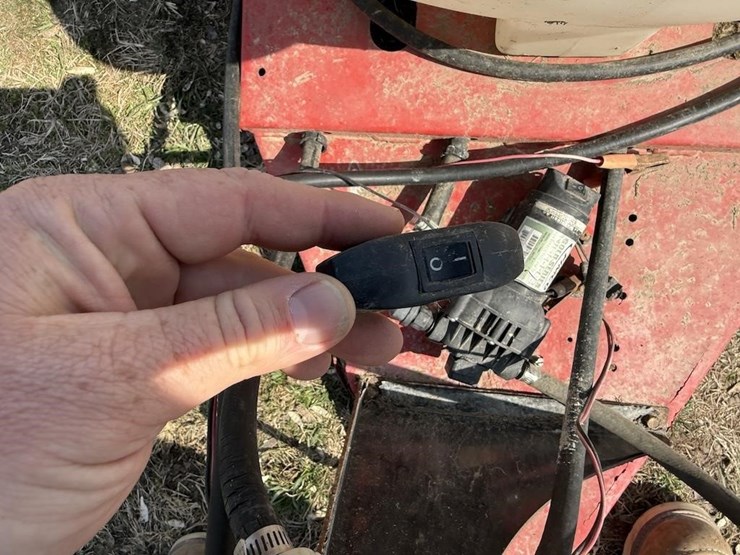 fimco-tow-behind-sprayer-image-5